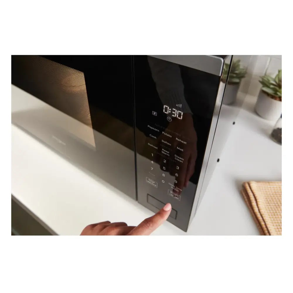Whirlpool 1.6 cu. ft. Sensor Cooking Microwave