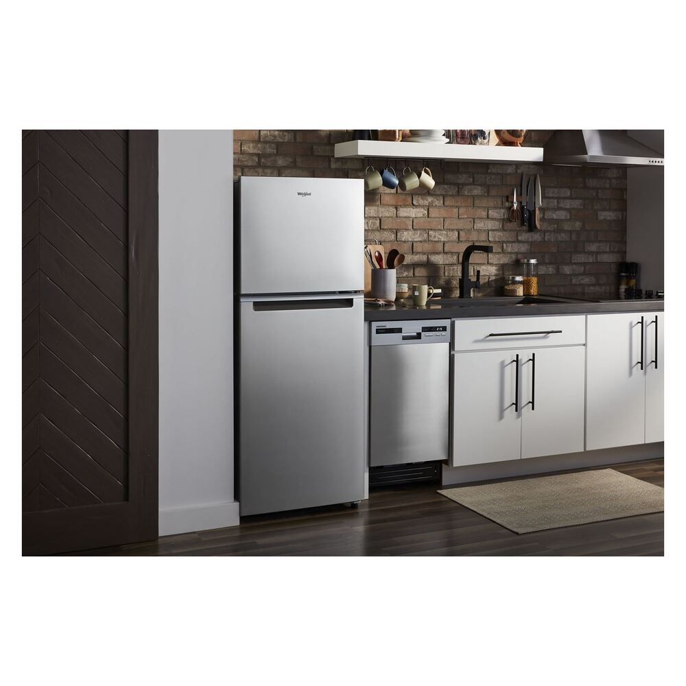 Whirlpool 24-inch Wide Small Space Top-Freezer Refrigerator - 11.6 cu. ft.